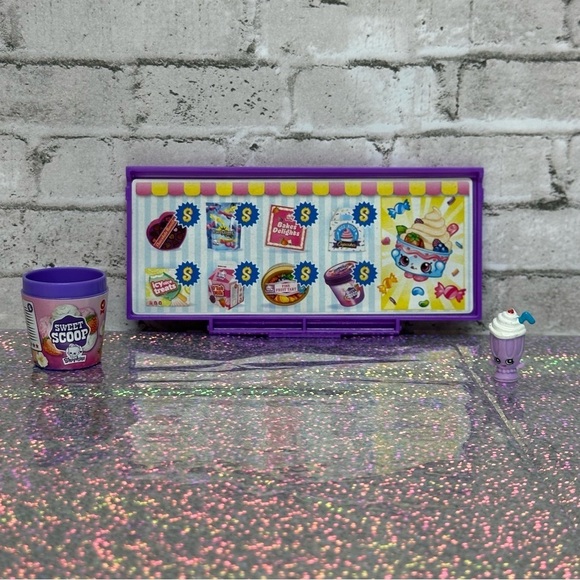 Shopkins Sweet Treat Truck Deluxe Replacement Menu Ice Cream Bucket Shake - Picture 2 of 8